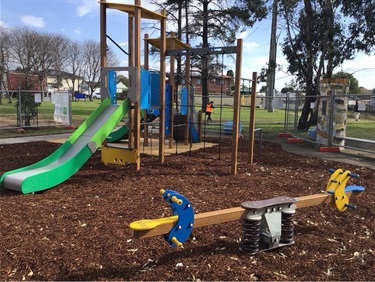 Cawarra Park Playground