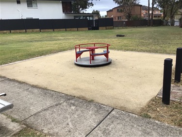 Falkland Park Playground