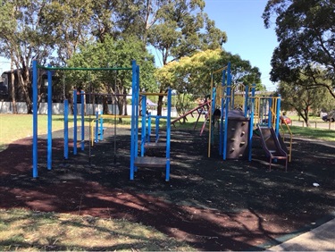 Hampton Park Playground