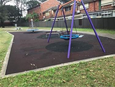 Hughes Park Playground