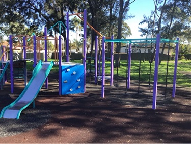 Lynesta Park Playground