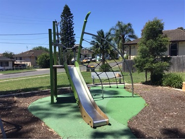 Peter Dawson Park Playground