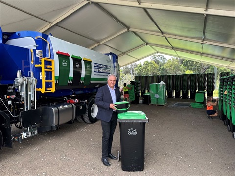 mayor frank carbone fairfield city council new green FOGO bin.jpg