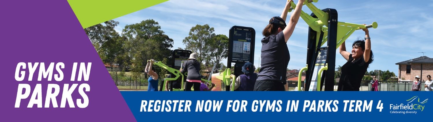 People doing outdoor gyms in the park.