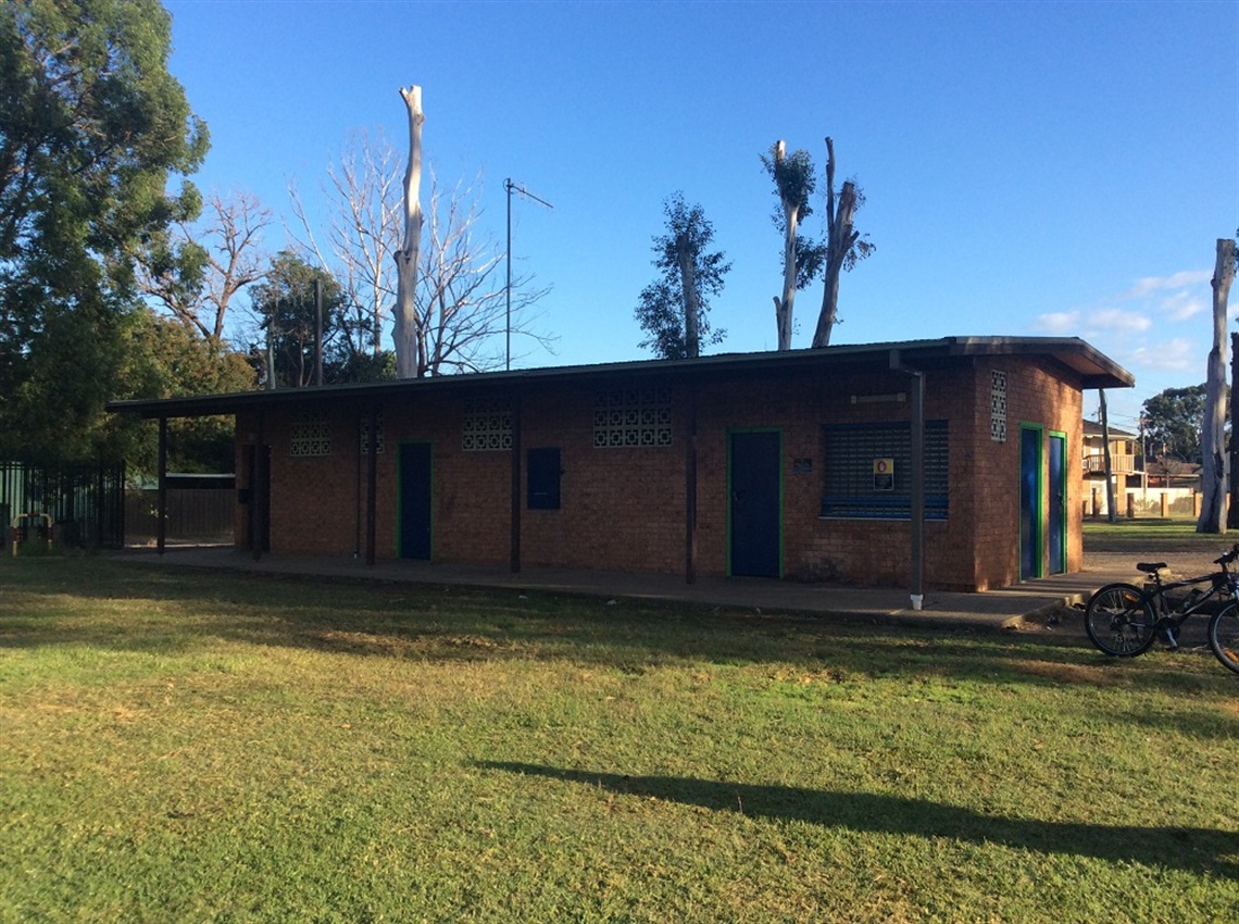 Amenities Building at Parkes Reserve 